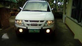 Isuzu Crosswind XUV Automatic White 