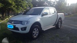 Mitsubishi Strada 2012 GLX V White 