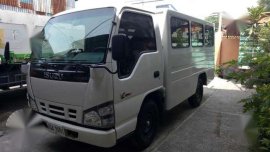 Isuzu Fb NHR Local Original White 2015