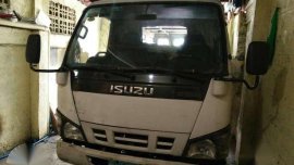 Isuzu elf fb body local 2.8 NHR ist own comprehensive.ins top cond