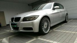 BMW E90 325i