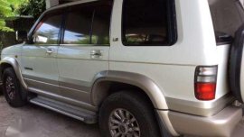 isuzu trooper 2002 scorpion pirelli tires brand new265-70-16 white