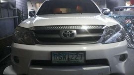 Toyota Fortuner 2008 2.7G White For Sale