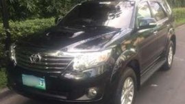 2013 Toyota Fortuner 4x2 Black AT For Sale
