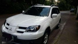 Mitsubishi Outlander 2004 CASA MAINTAINED