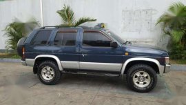 2000 Nissan Terrano Executive Ed 4x4 big tires