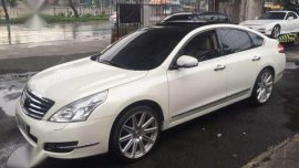 2014 Nissan Teana 3.5 top of the line well maintained good condition