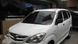 2011 Toyota Avanza J White MT For Sale
