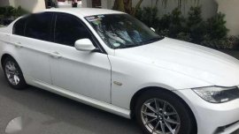 BMW  318i 2010 White AT For Sale