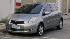 Almost brand new Toyota Yaris Gasoline