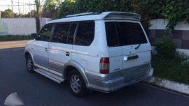 Mitsubishi adventure 2001