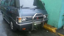 Mitsubishi l300 versa van 94 mdl