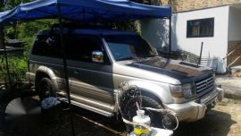 Mitsubishi Pajero 4x4 2002 Model Silver