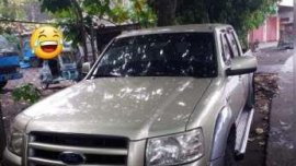 Ford Trekker Model 2009 Silver 