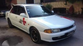 Mitsubishi Lancer 1993 White MT 