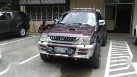 2001 Mitsubishi Strada 4x4 Red MT