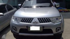 2011 Mitsubishi Montero Automatic