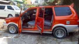 Toyota Revo 2003 Orange MT 