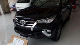 New Toyota Fortuner MT Black 2017
