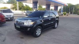 Toyota Fortuner G 2011 MT