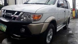 Isuzu Crosswind 2011 Manual Whitte