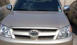 Toyota Hilux 2006 4X2 Manual