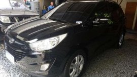 2010 Hyundai Tucson gas matic