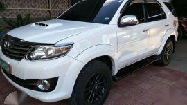 Toyota fortuner g matic diesel 2009 series