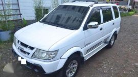 2005 Isuzu Sportivo Manual White 