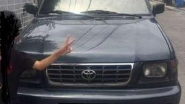 For sale Toyota Revo 2001