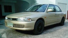 Mitsubishi Lancer Glxi Beige 1996 