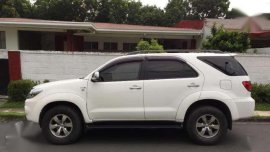 2008 Toyota Fortuner AT White For Sale