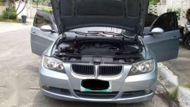 2006 BMW 320i matic 77k mileage
