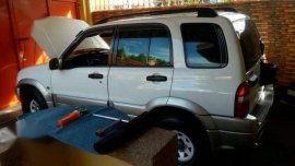 Suzuki Vitara White AT For Sale
