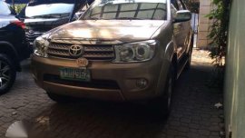 Toyota Fortuner G 2011 Beige For Sale