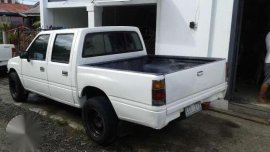isuzu TFR fuego pickup