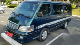 Toyota Hi Ace super Grandia 1999