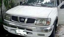 2001 Nissan Frontier AT White For Sale