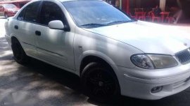 Nissan Sentra Exalta 2004 White For Sale