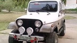 Ssangyong Korando 4x4(BJ40 FJ40 Jeep Land Cruiser Land Rover Renegade)