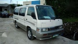 Nissan Urvan Escapade 2004 White MT 