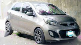 Kia Picanto 2012 Silver MT For Sale