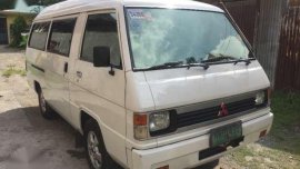 Mitsubishi L300 Versa Van 2009 Fb