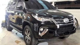 2016 Toyota Fortuner G 4X2 Black AT 