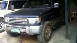 Mitsubishi Pajero 4x4 AT Blue For Sale