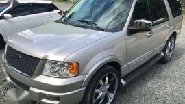 Ford Expedition XLT TRITON 4x2 AT 2003