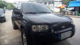 Ford Escape 2.0 MT XLS Black For Sale
