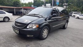 Chrysler Town and Country 2003