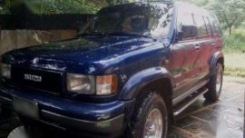  Isuzu Trooper Blue 1990 AT For Sale