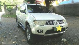 Mitsubishi Montero Sport Gls 2011 Fresh Lady Driven not fortuner